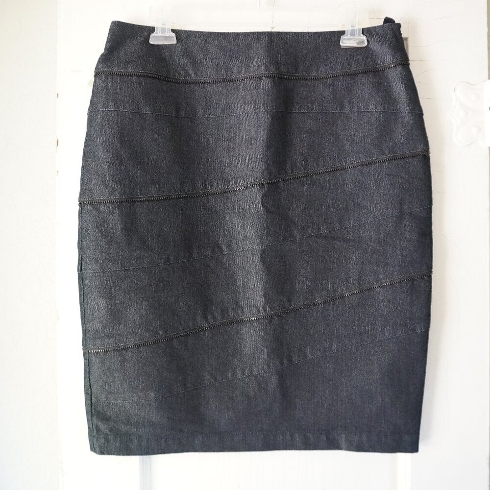 Lafayette‎ 148 Denim Pencil Skirt with Zipper Detail